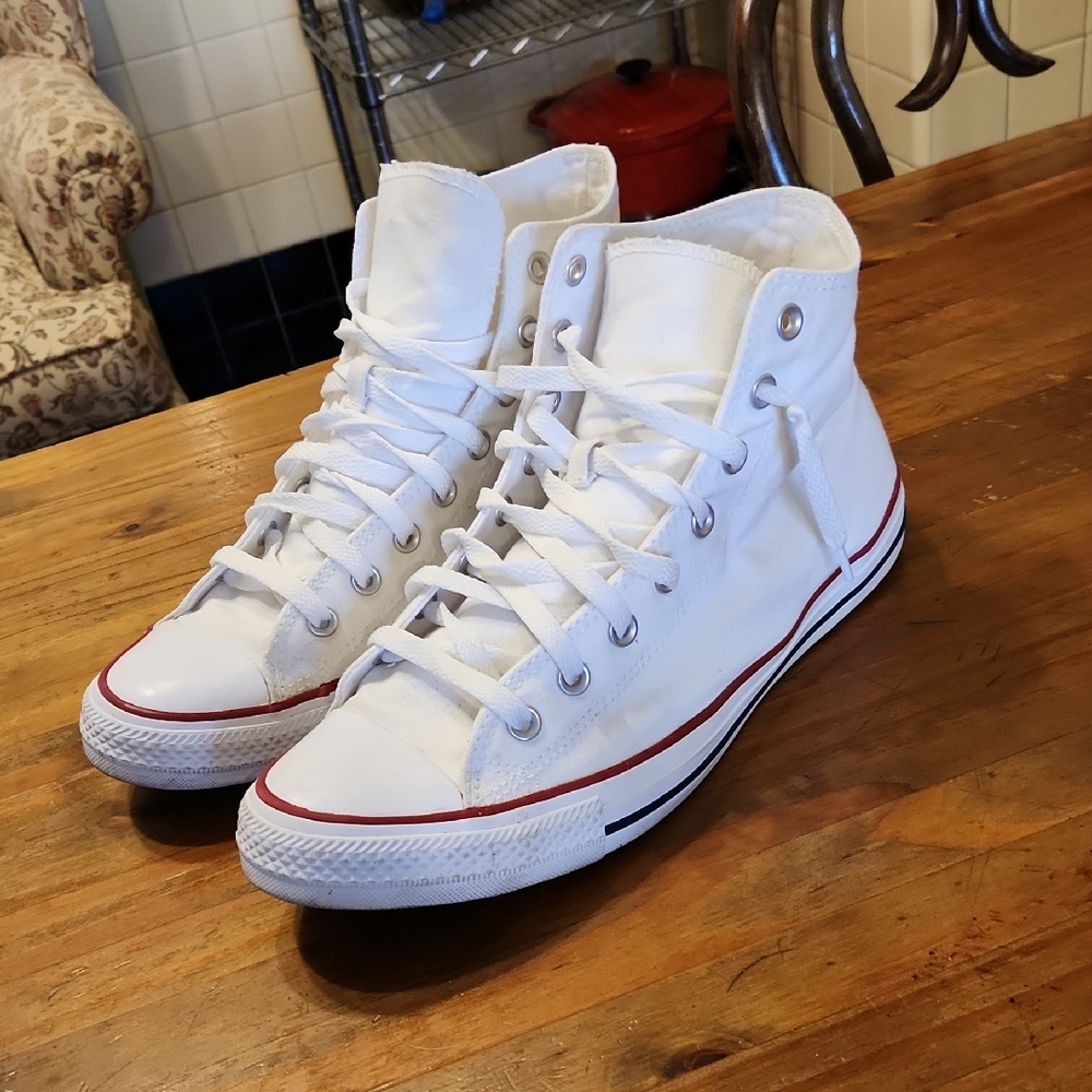 Converse Chuck Taylor All Star High Tops - Picture 2 of 7